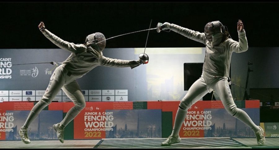 Siobhan+Sullivan+battles+it+out+at+the+2022+Fencing+World+Championships.