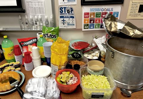 A potluck that LSU held for its members. People brought in different kinds of Hispanic foods, such as pozole, tinga, and flan.