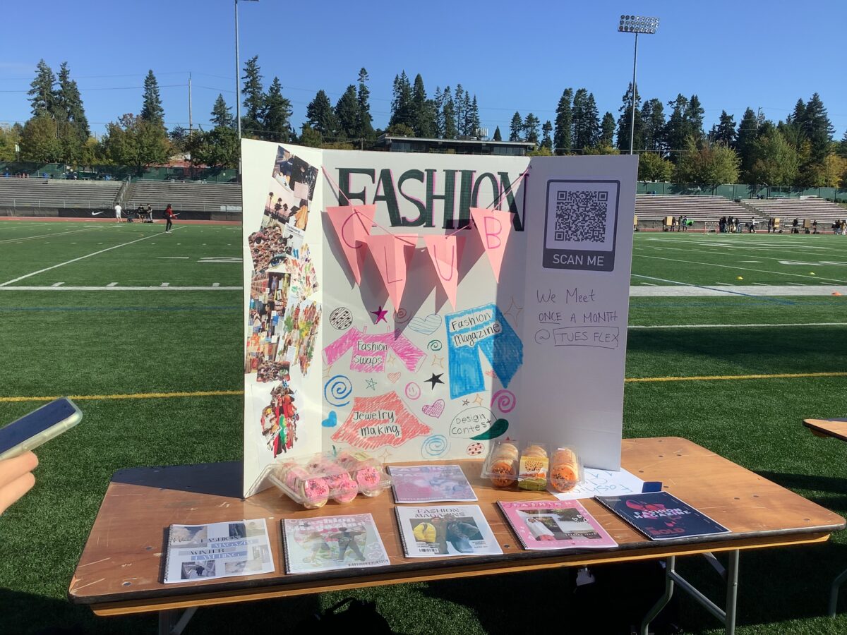 One of the many club booths you couldve found around cronin field at tuesdays club fair