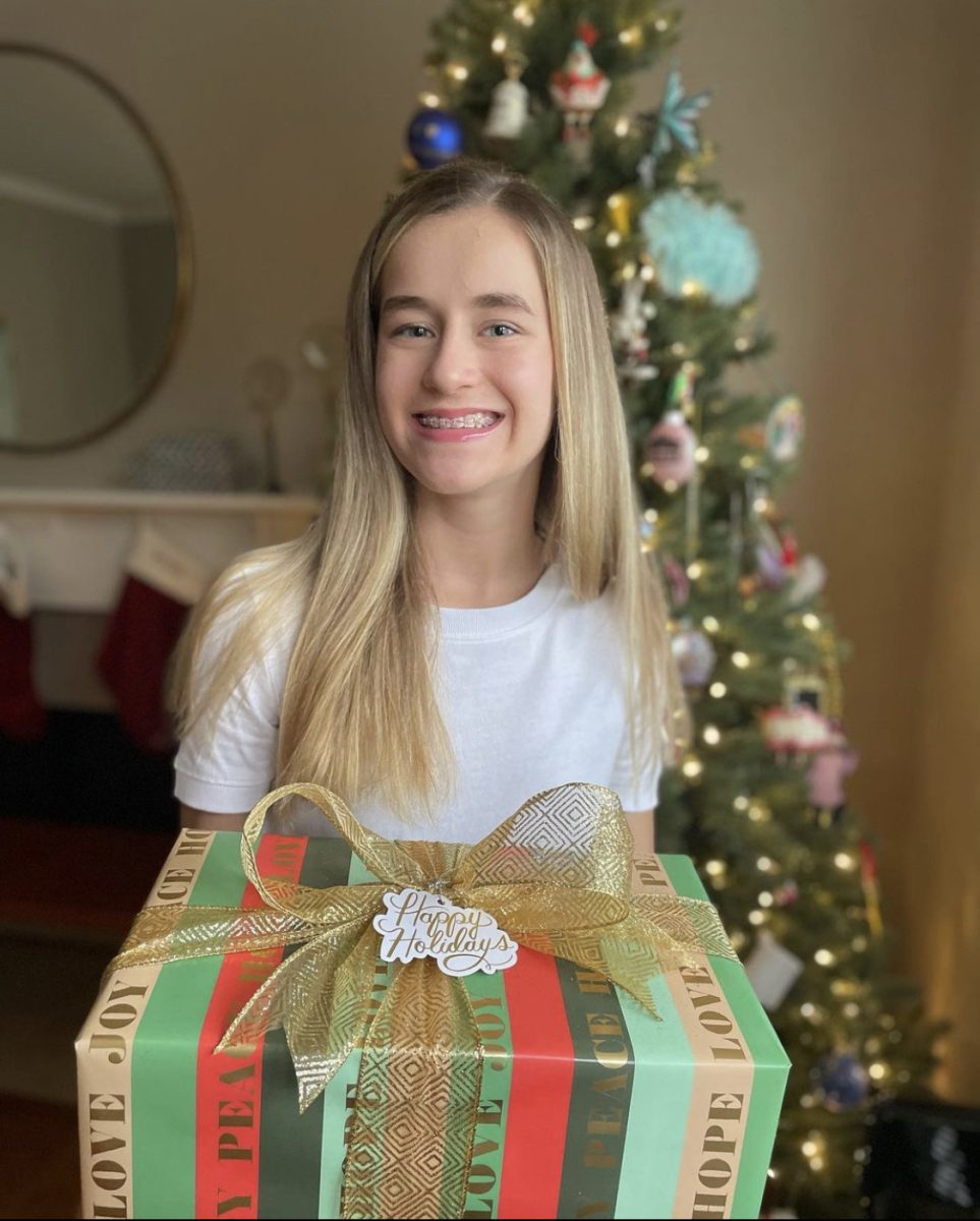 Sophomore Jane Mattson operates a present-wrapping business over Instagram