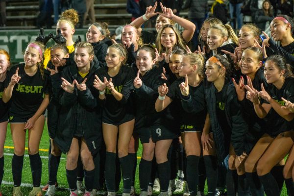 Women's soccer win the OSAA 6A soccer title with their win over Grant. 