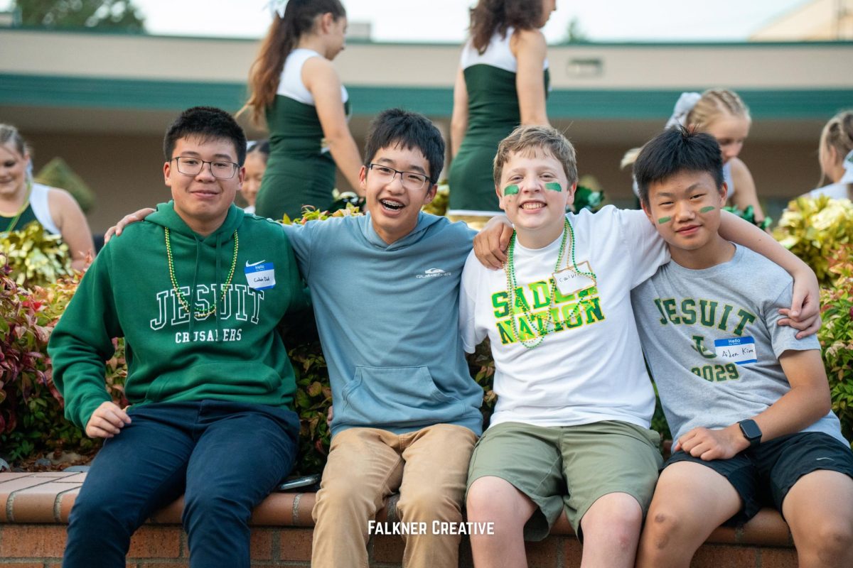 Freshmen get to know the Jesuit spirit at the new family and student picnic