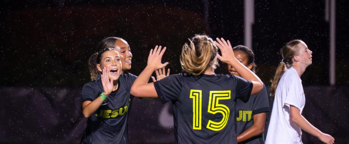 VIDEO: Women's soccer media day interviews