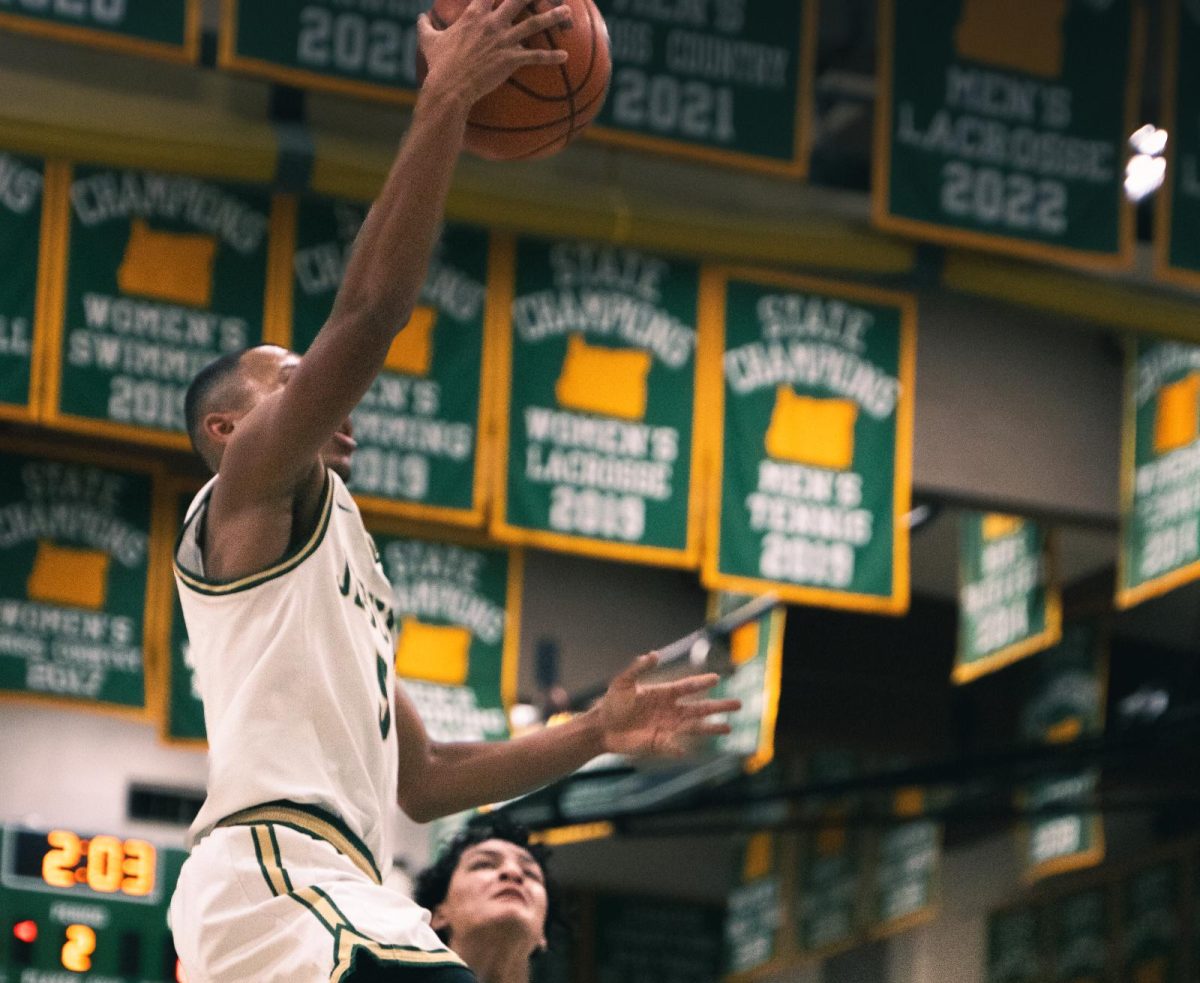 PREVIEW: Men's Basketball faces No. 1-ranked Southridge