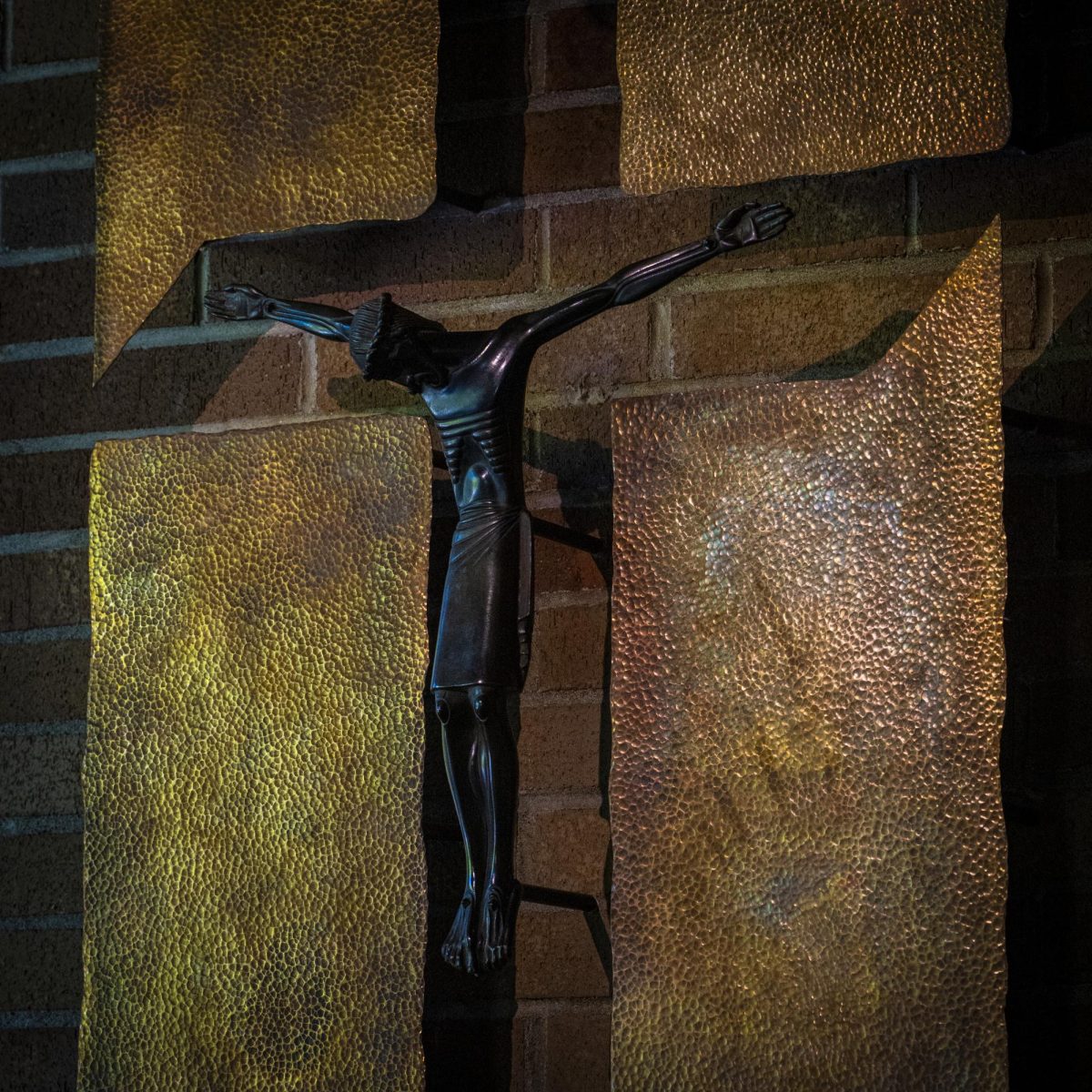 Ashes to Easter: students' Advent journey