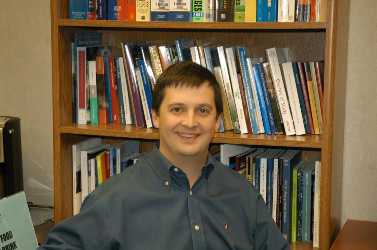 Long-time college counselor Peter Johnson retires